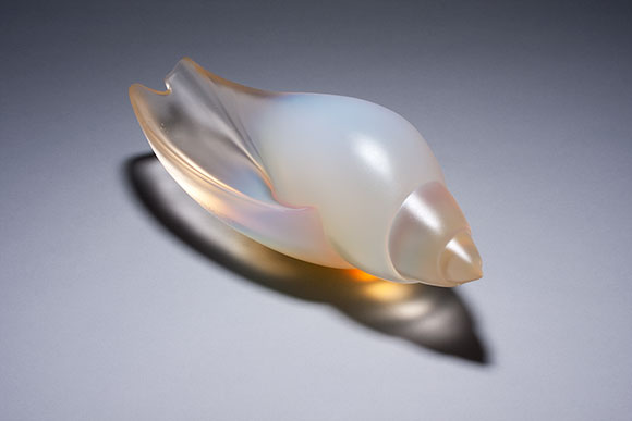 Shell - mother of pearl opalescent
